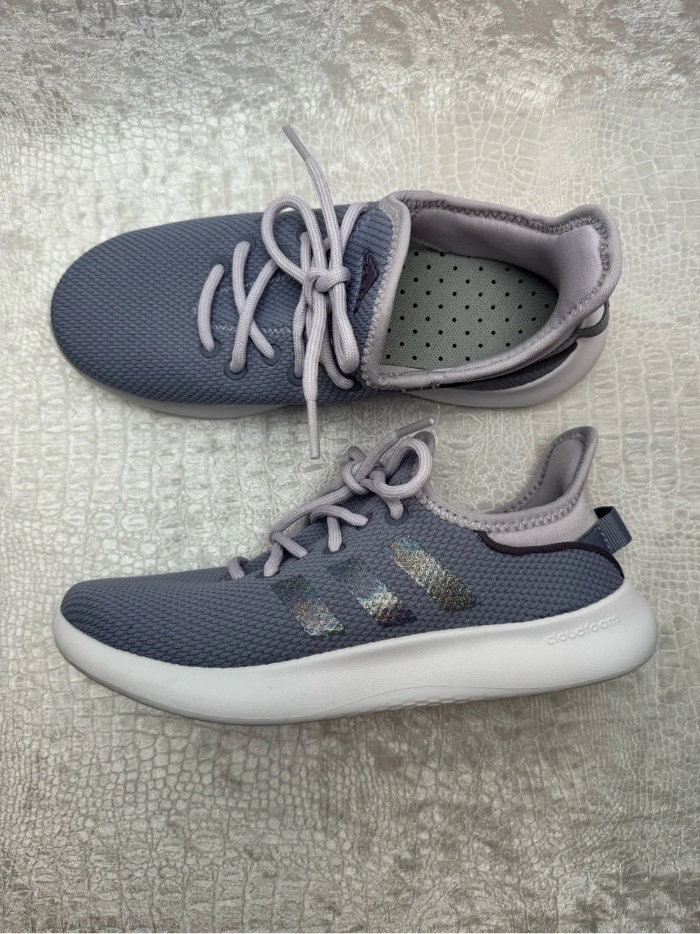 Adidas Cloudfoam Silver Violet Pure Big Kid Size 3 shoes
